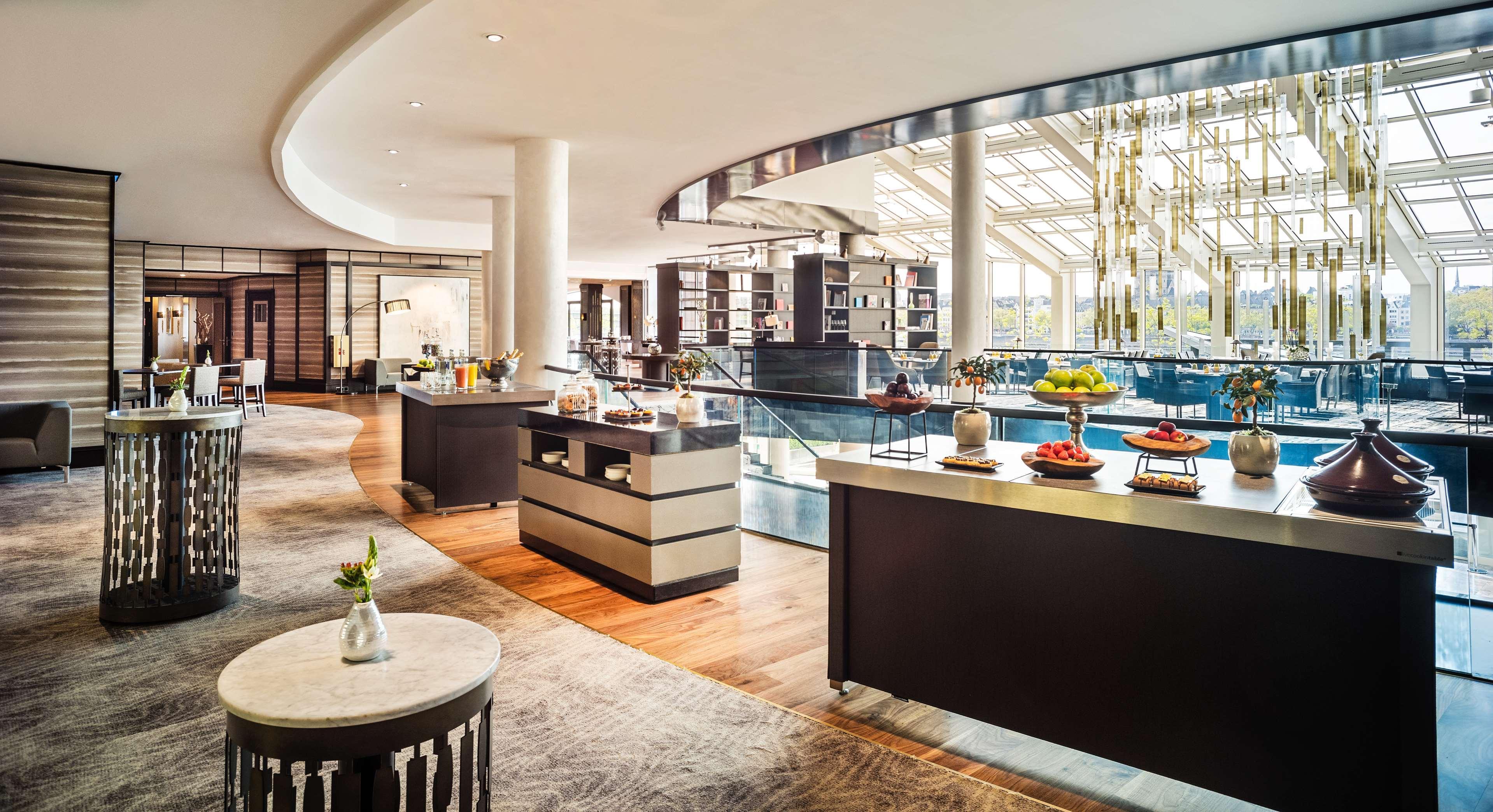 מלון Hyatt Regency Koeln מראה חיצוני תמונה The lobby