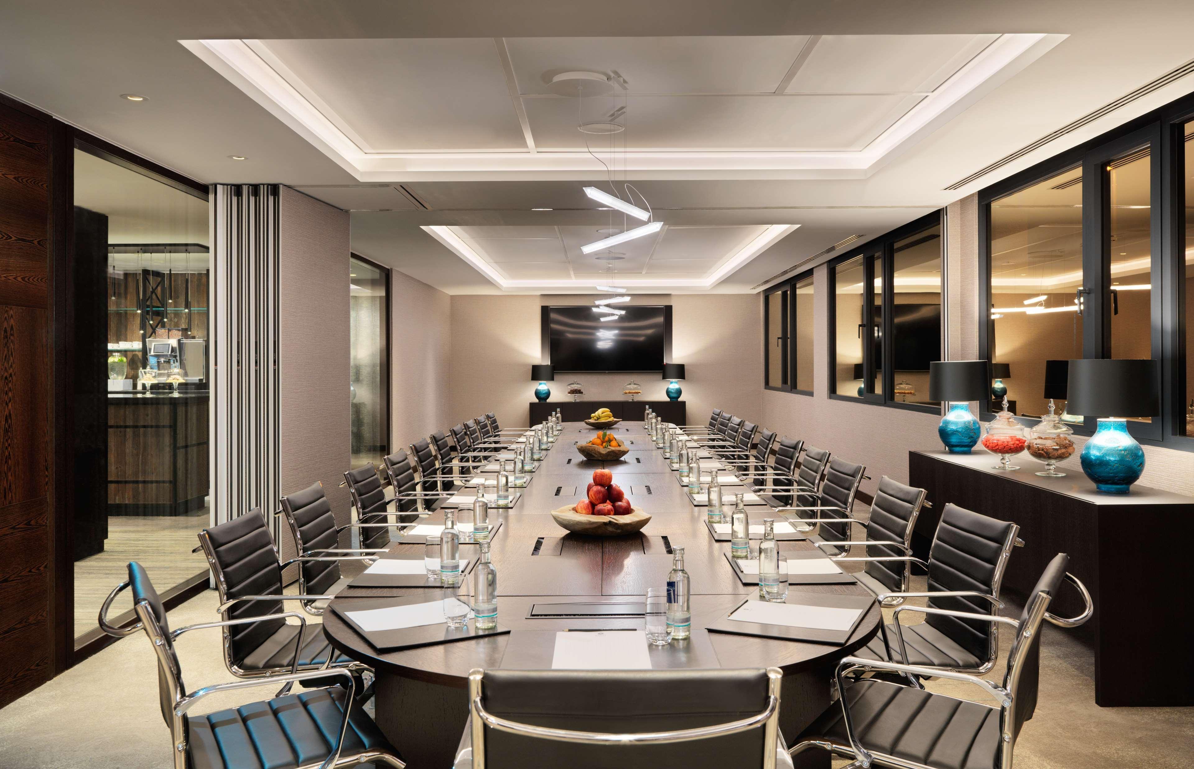 מלון Hyatt Regency Koeln מראה חיצוני תמונה Meeting room at the Westin Palace, Madrid