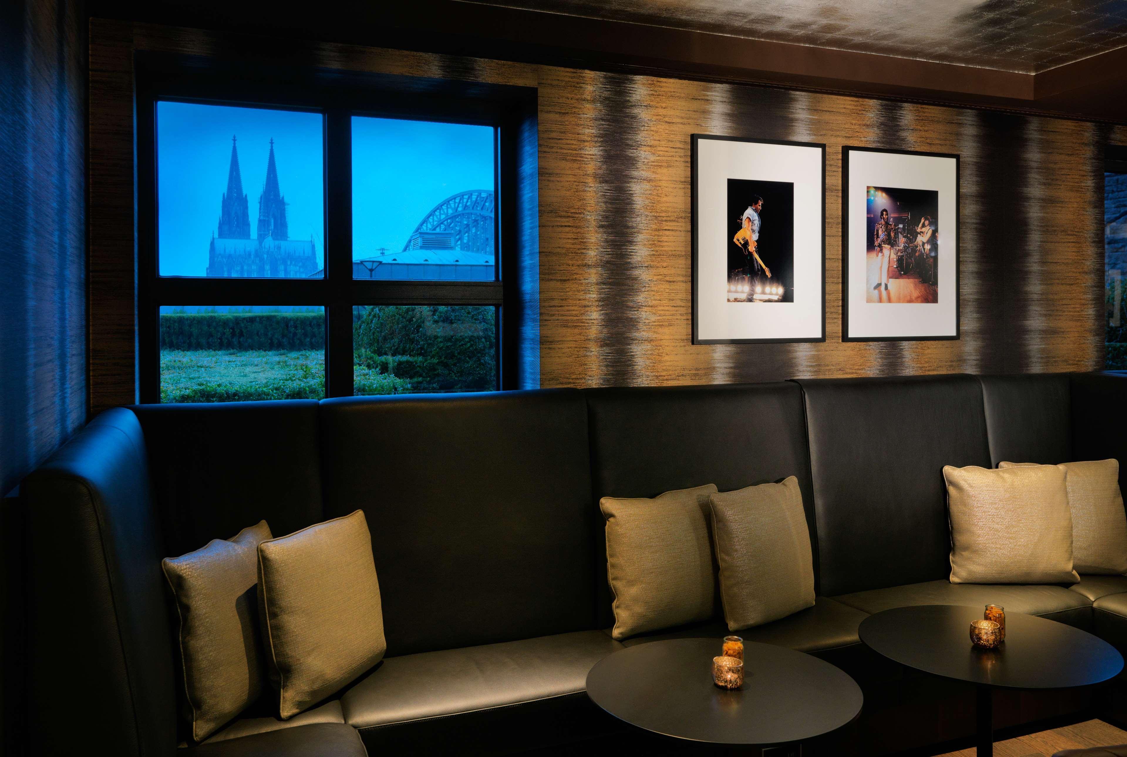 מלון Hyatt Regency Koeln מראה חיצוני תמונה The Club at Newark Airport